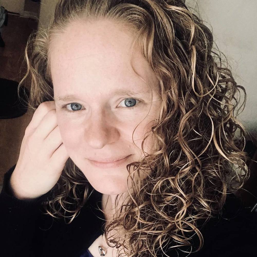 Meet your Posher, Annette
